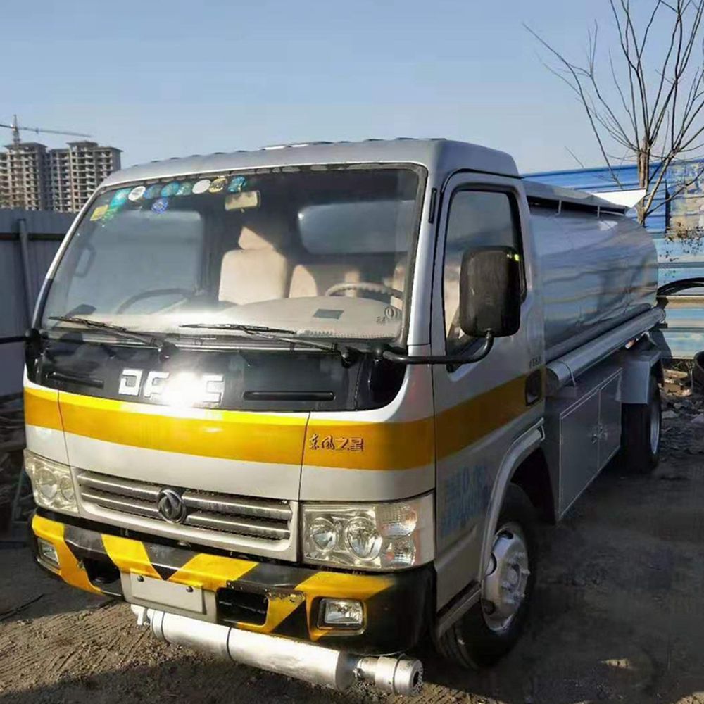 2014 Used Dongfeng Fuel Tank Truck 5T