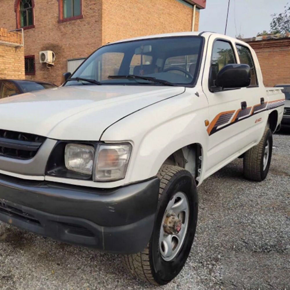 2008 Used Toyota Hilux Pickup Truck, Diesel Engine